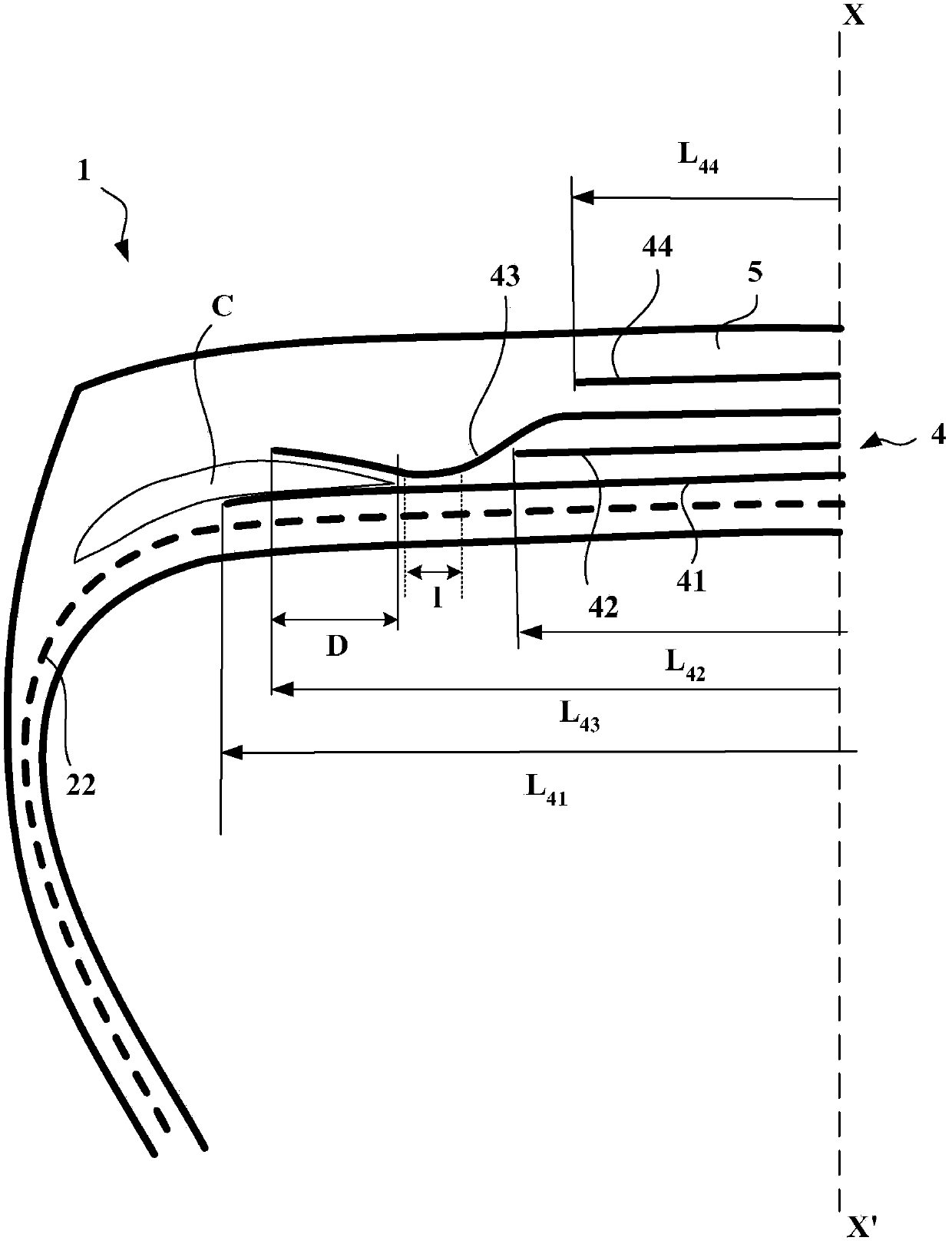 Tyre comprising a layer of circumferential reinforcing elements