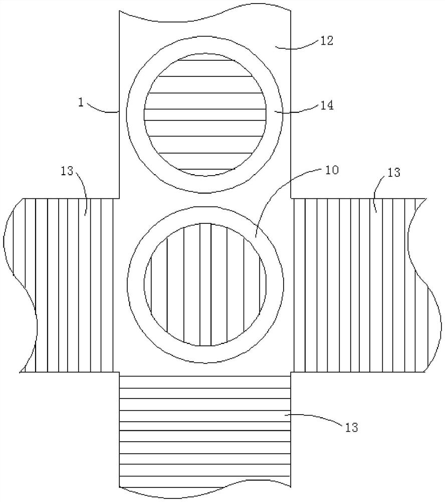 A cargo distribution device and method