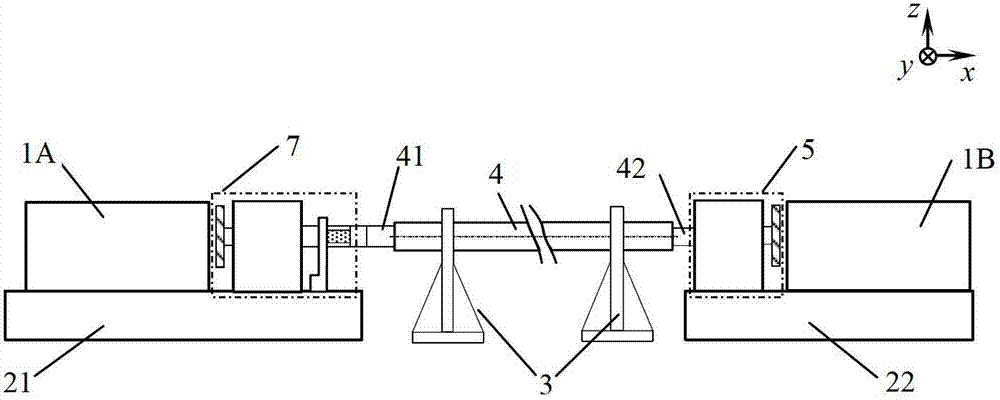 Single-frequency polarized laser interferometer and optical-path-multiplying high-sensitivity laser strain meter