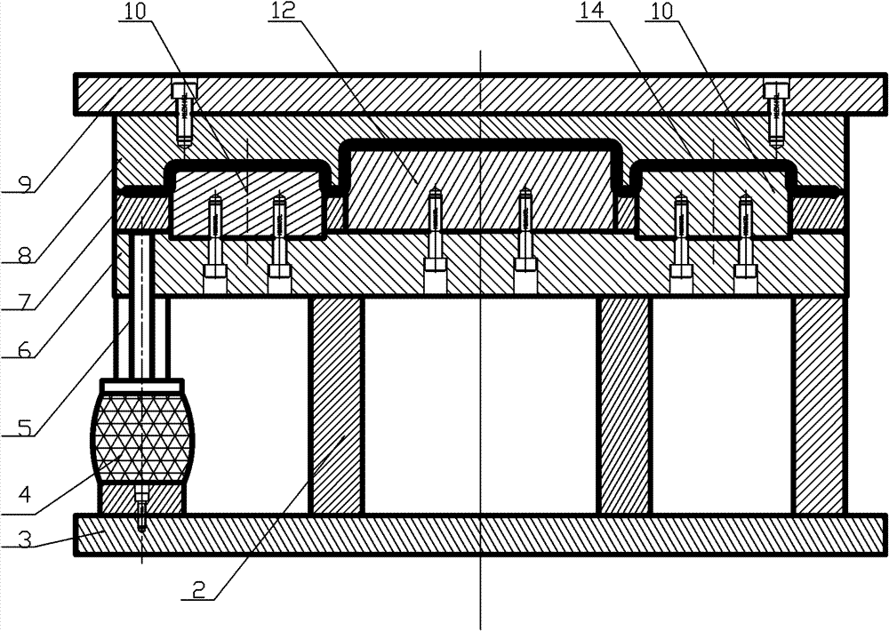 Die extending structure and die extending method using hydraulic moveable male die