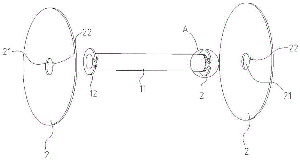 Bobbin and assembling method thereof