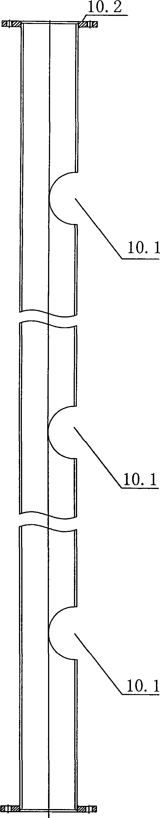 High discharge device for loose unpacked material