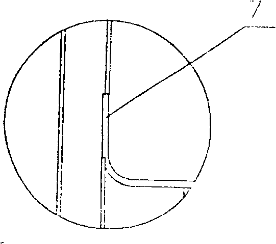 Glass liner structure of vacuum electric heating vessel