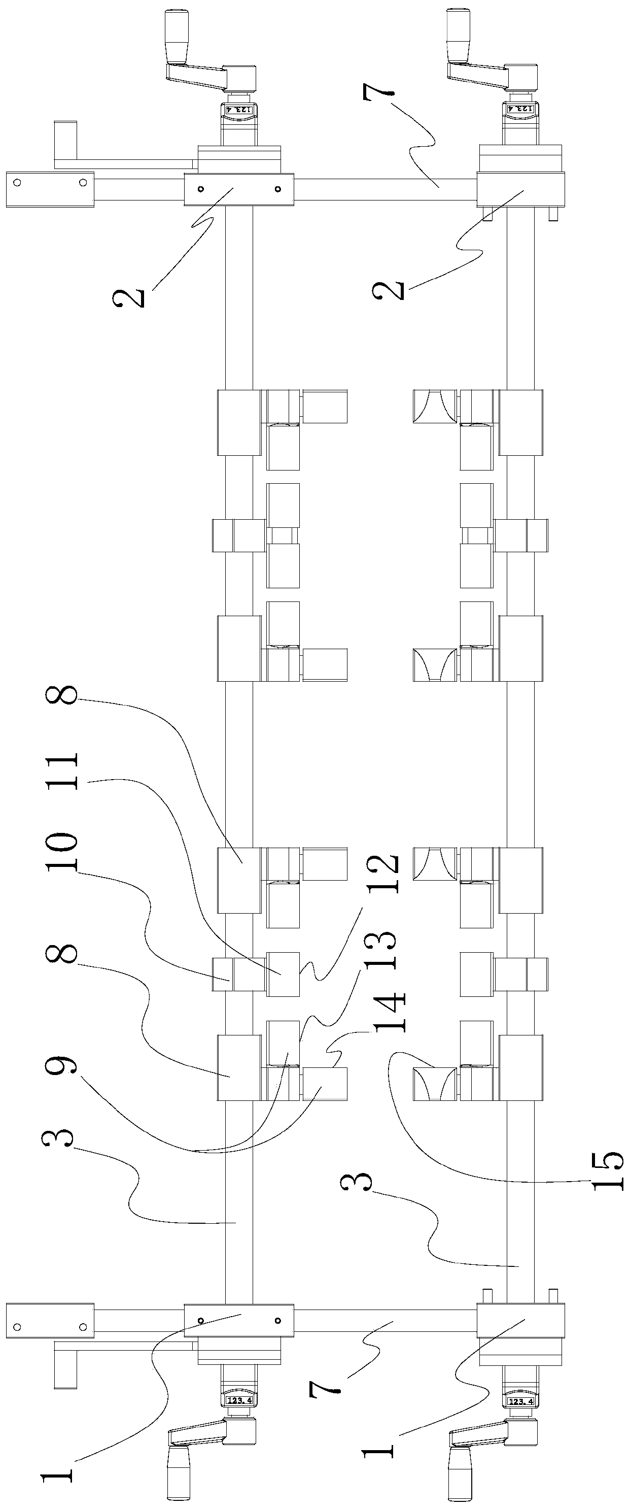 A forming device for extrusion forming of cartons