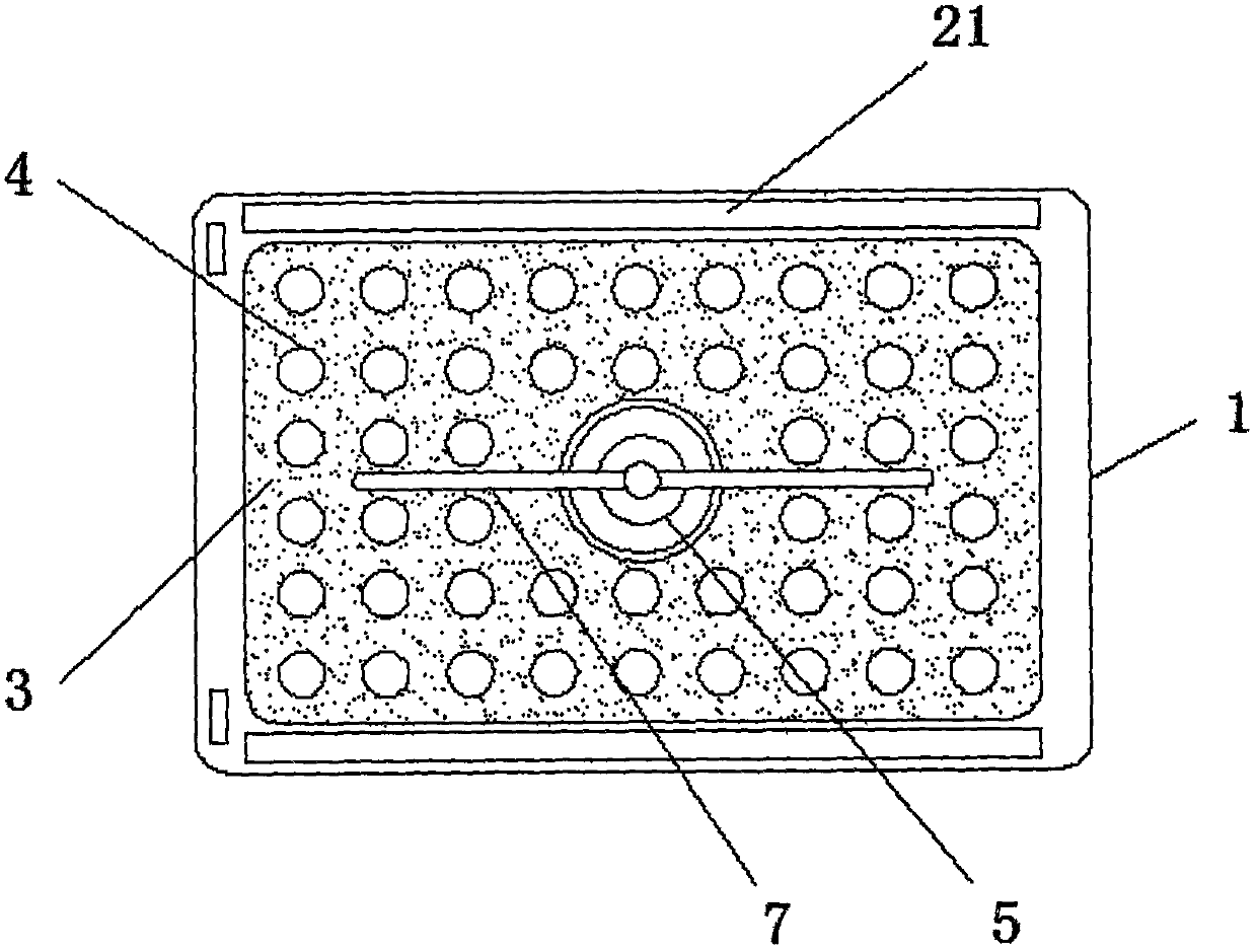 Municipal road fallen leaf treatment device facilitating sufficient crushing