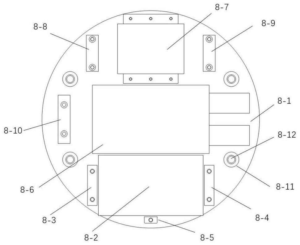 Shifting centering type micro-lens array machining device and method