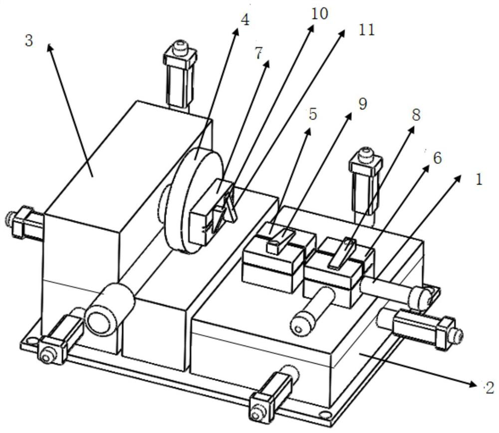 Femtosecond laser-based multifunctional integrated optical fiber processing device and processing method