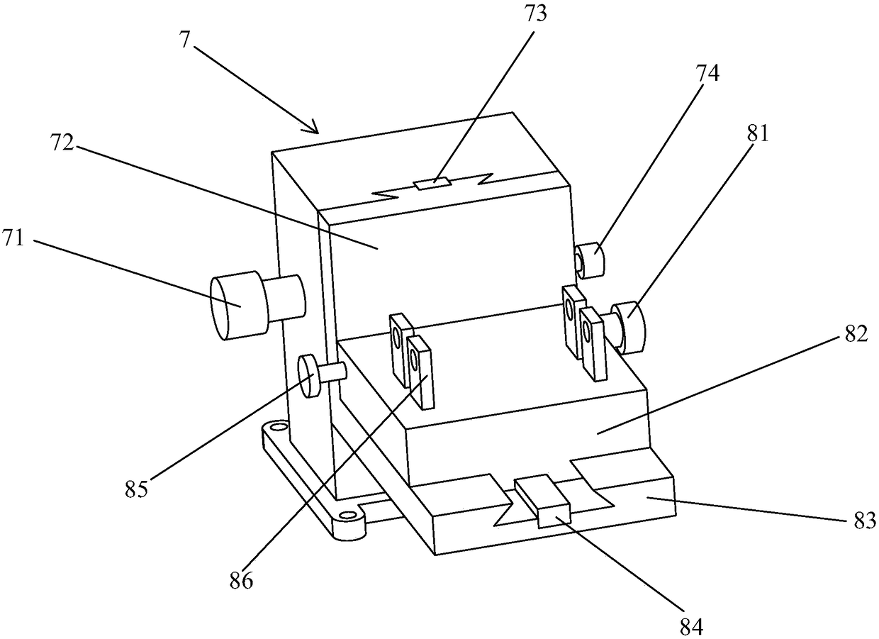 Multi-angle fillet weld residual stress test centring device