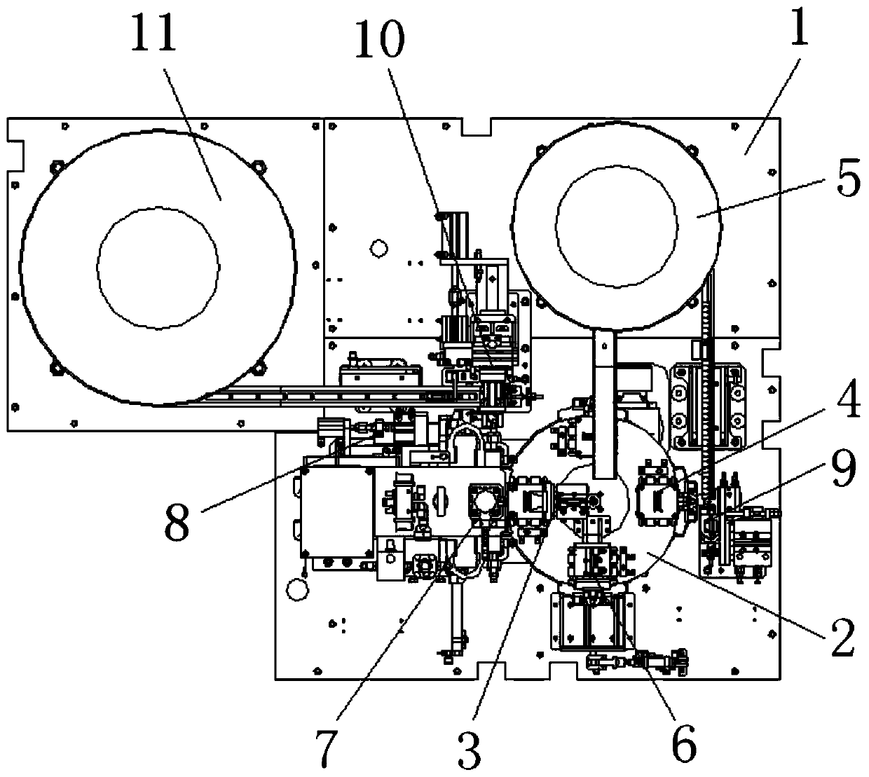 A welding machine for welding copper pins and adapters and its resistance welding process