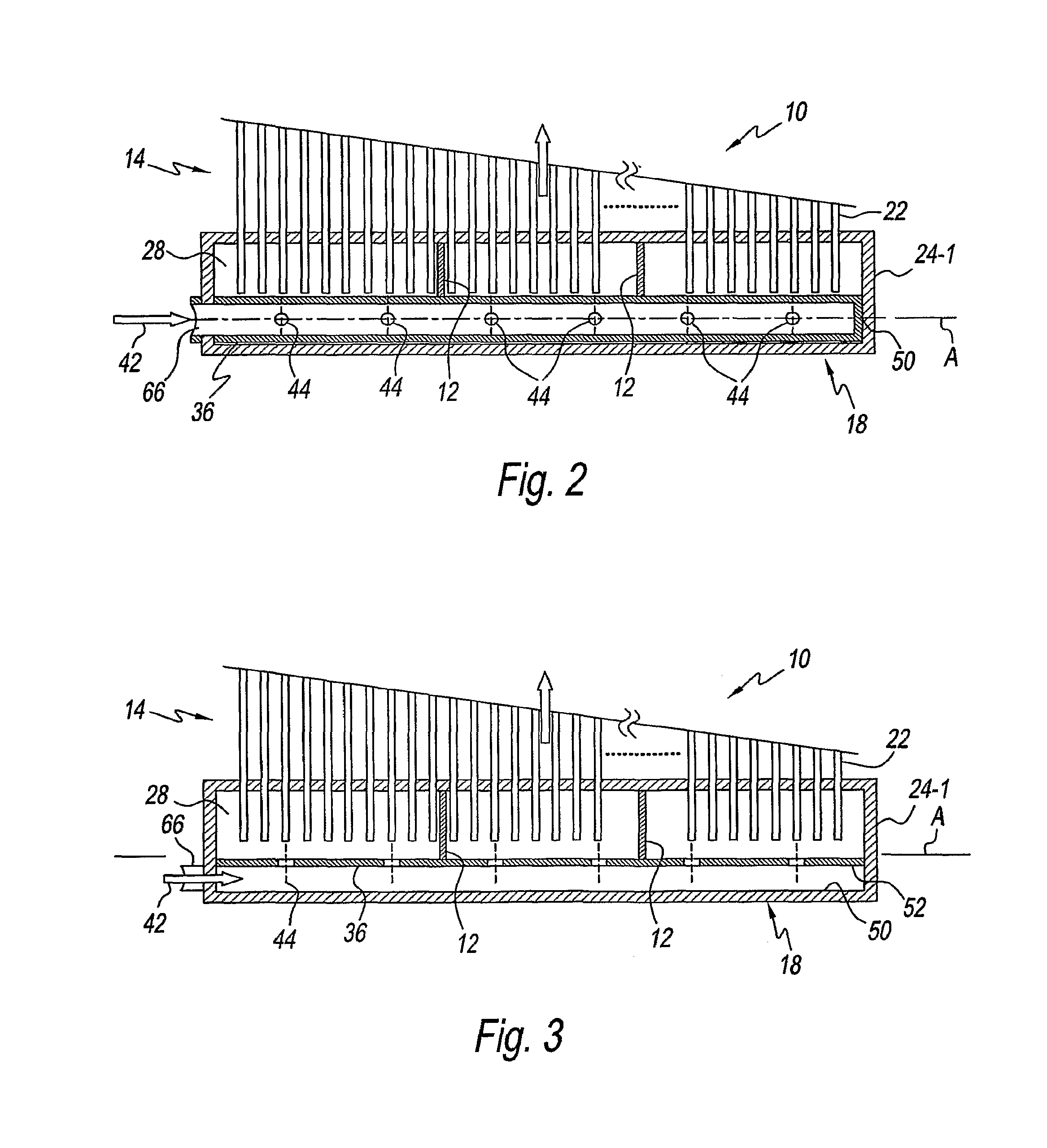 Heat exchangers having baffled manifolds