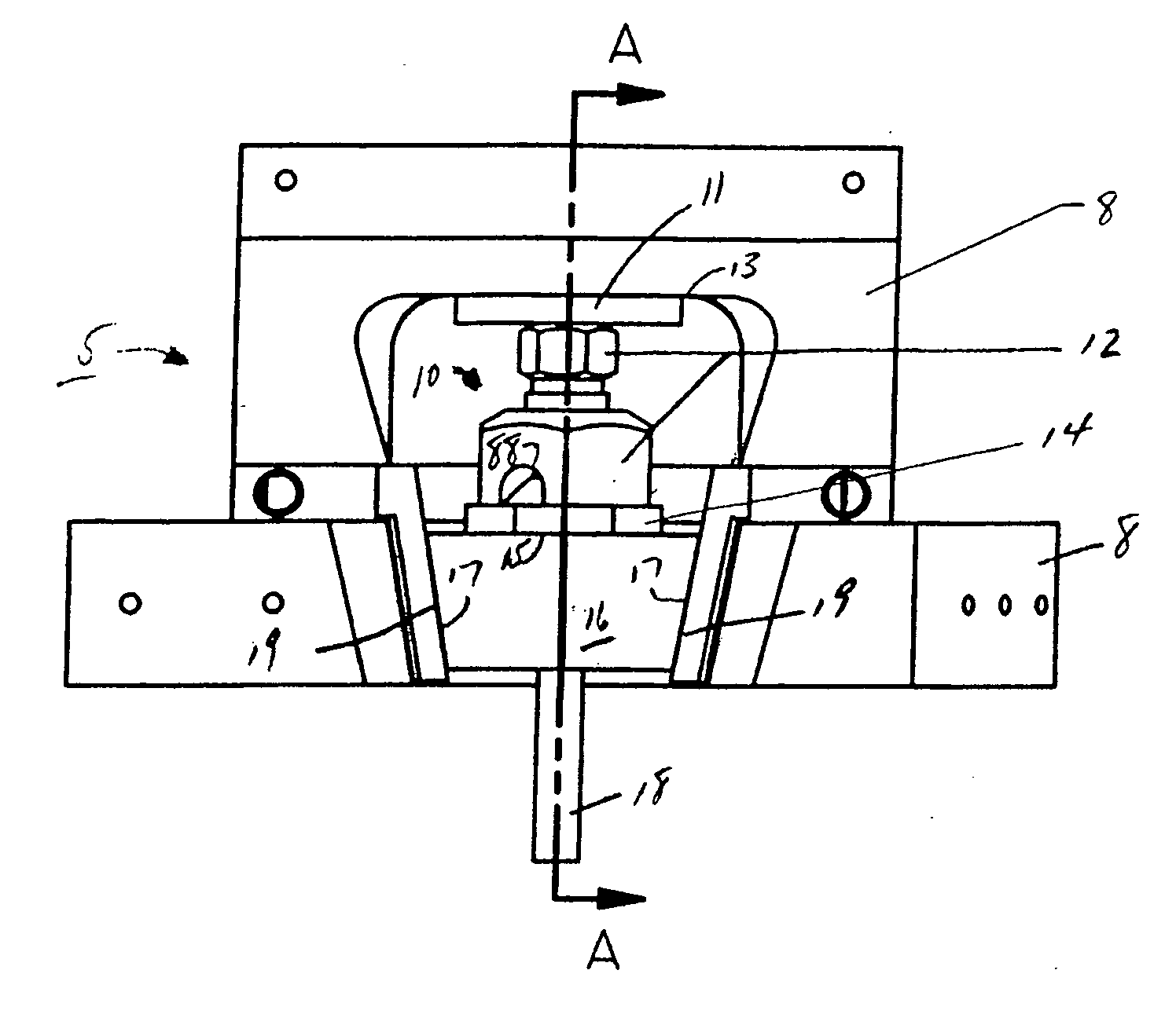 Specimen grip, having a grip shell, for use in a materials testing machine