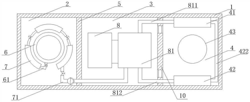 Tank prying type LNG generator set based on separated water tank heat dissipation system