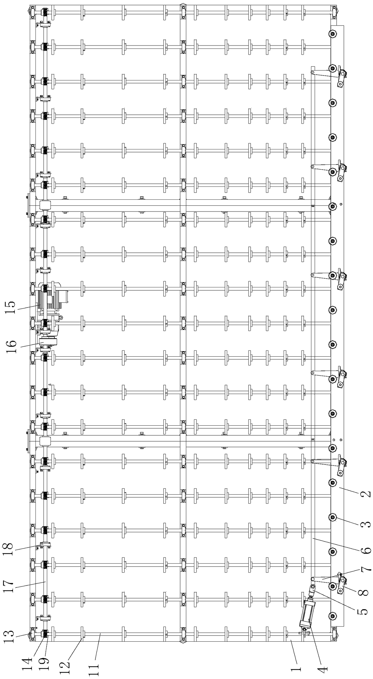 Interlayer glass positioning conveyor