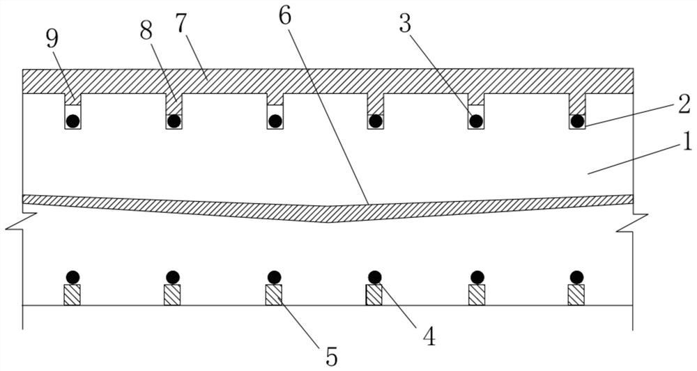 Floor slab post-cast strip pouring assembly and floor slab pouring method adopting same