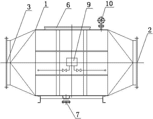 Self-cleaning high-flow gas filtering apparatus