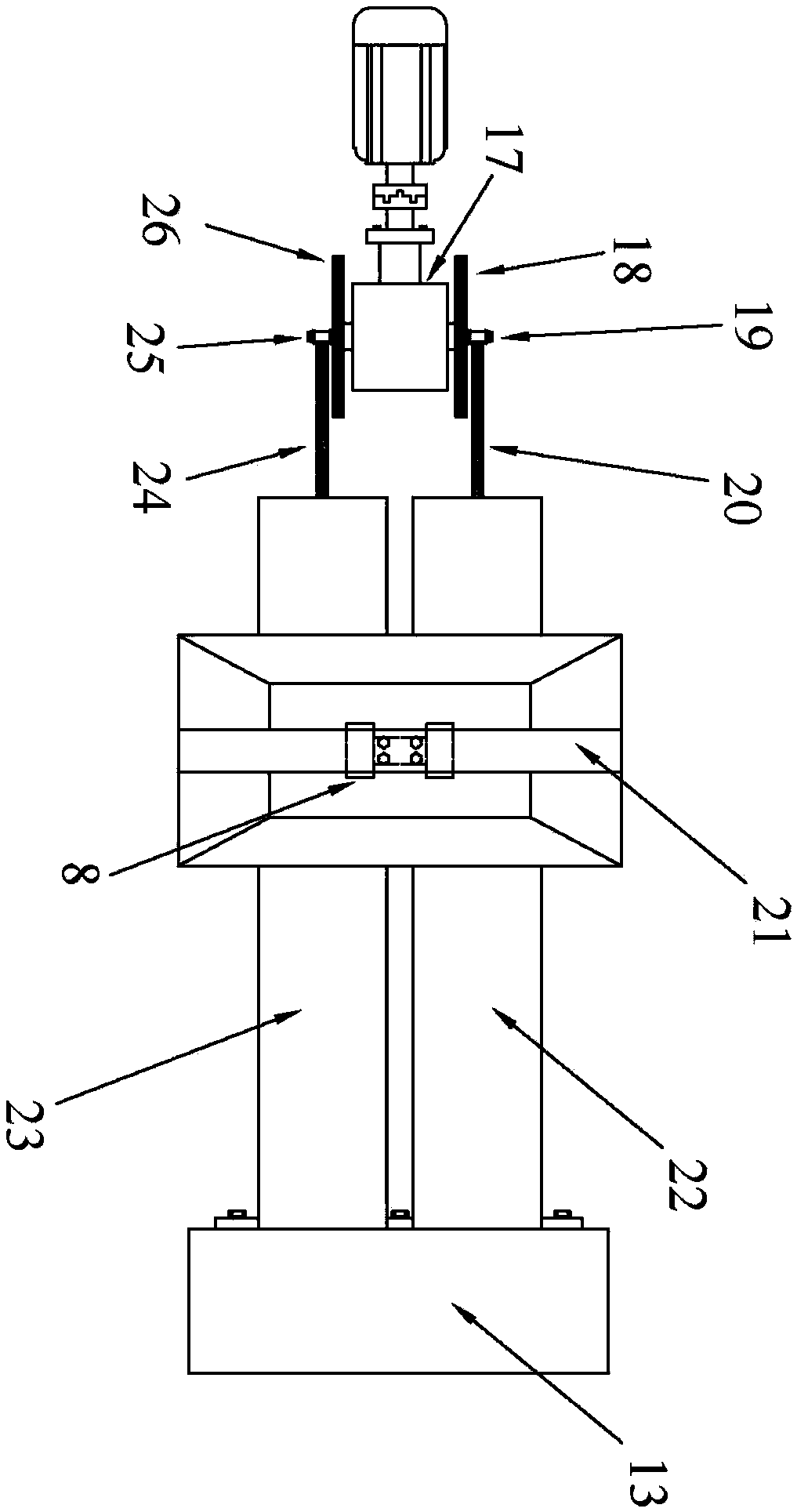 Sealed feeding device for pyrolysis carbon gas combined production and feeding method of sealed feeding device