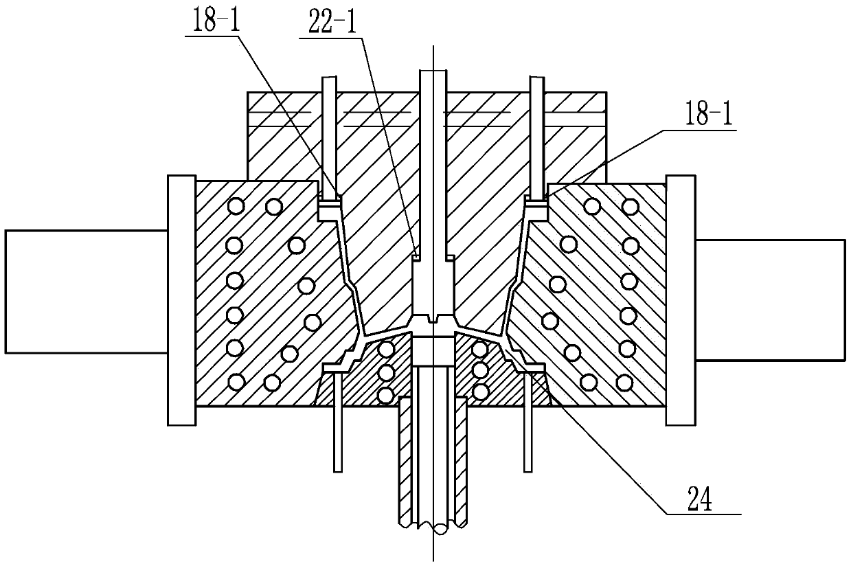 Device for manufacturing automobile aluminum alloy wheel hubs through liquid filling, local pressurizing and feeding and method thereof