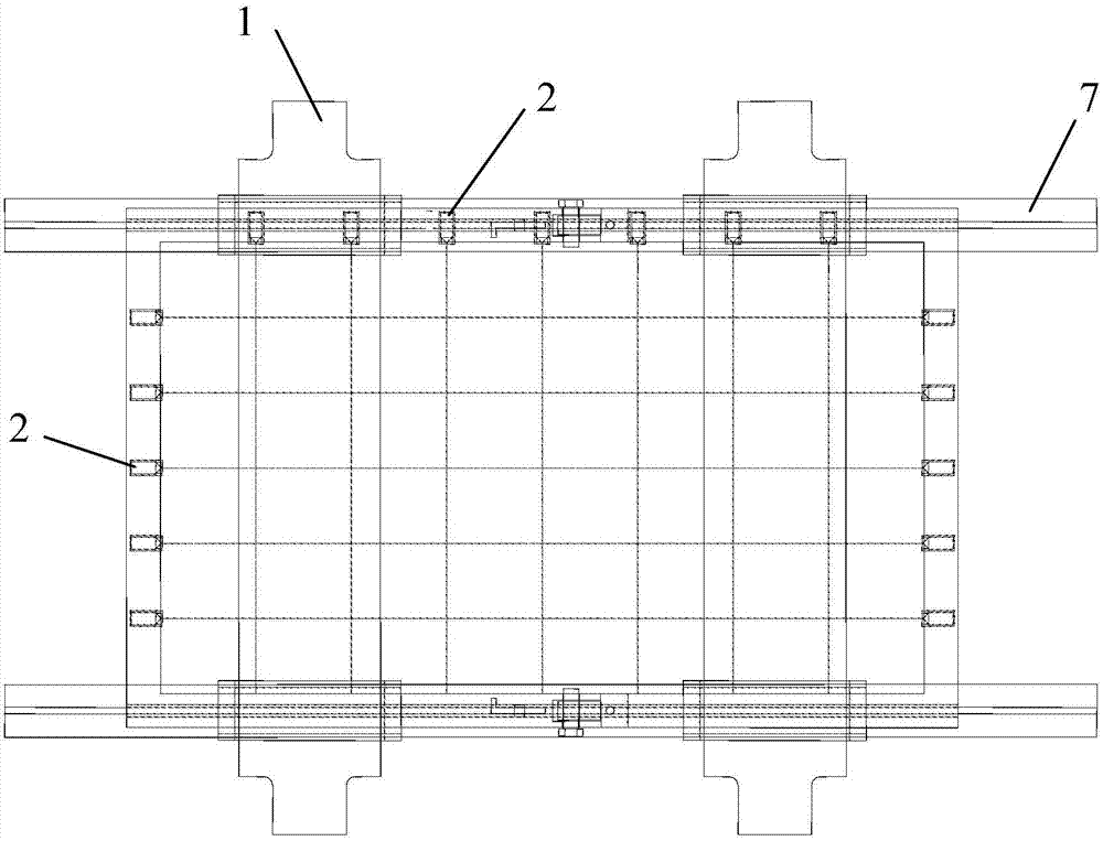 Online-detection side spraying angle adjusting device and adjusting method