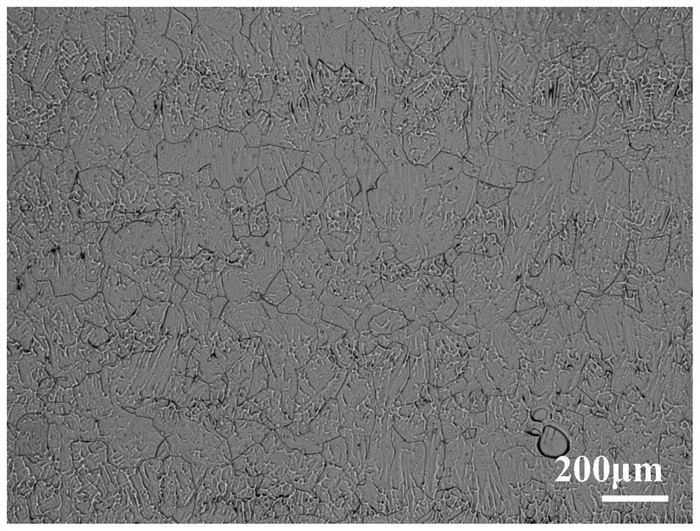 TiC reinforced low-density niobium alloy and structure-controllable laser three-dimensional forming method thereof