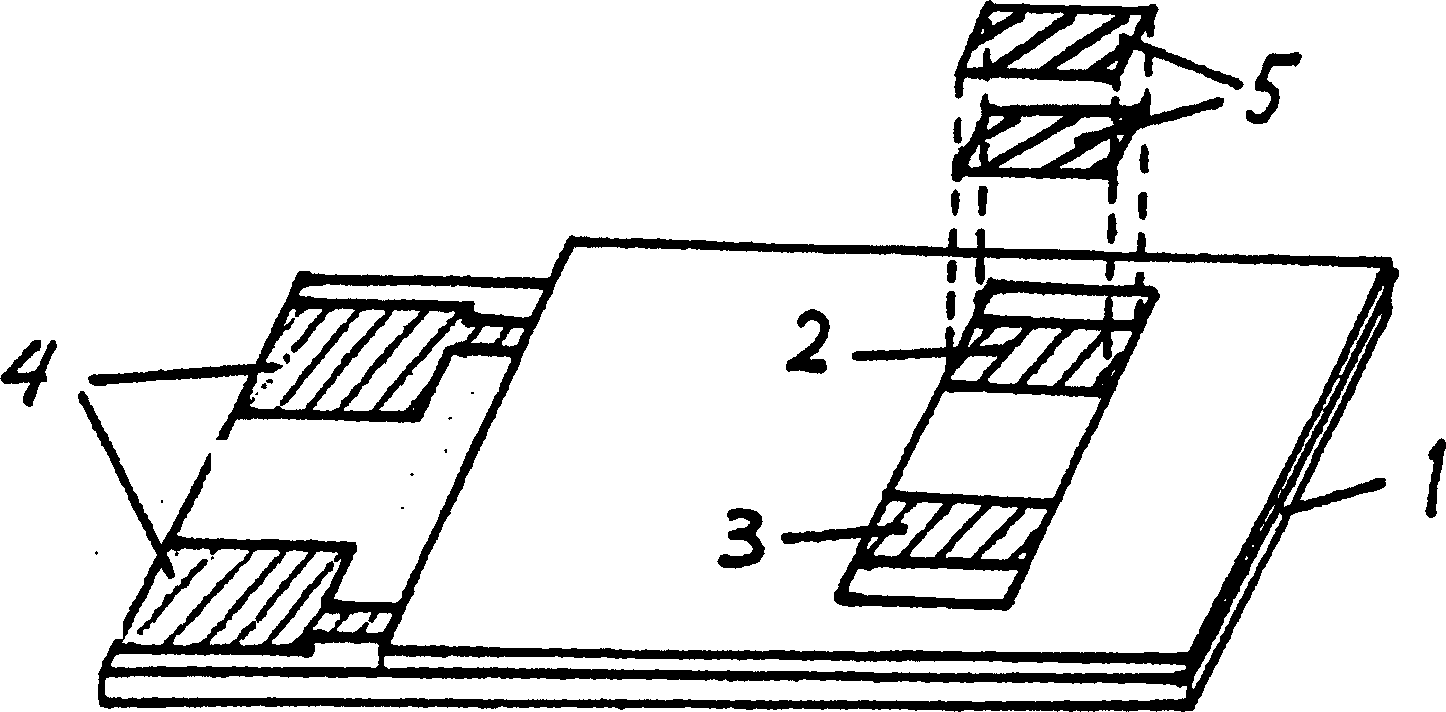 Test paper matched to blood sugar tester and its preparing method