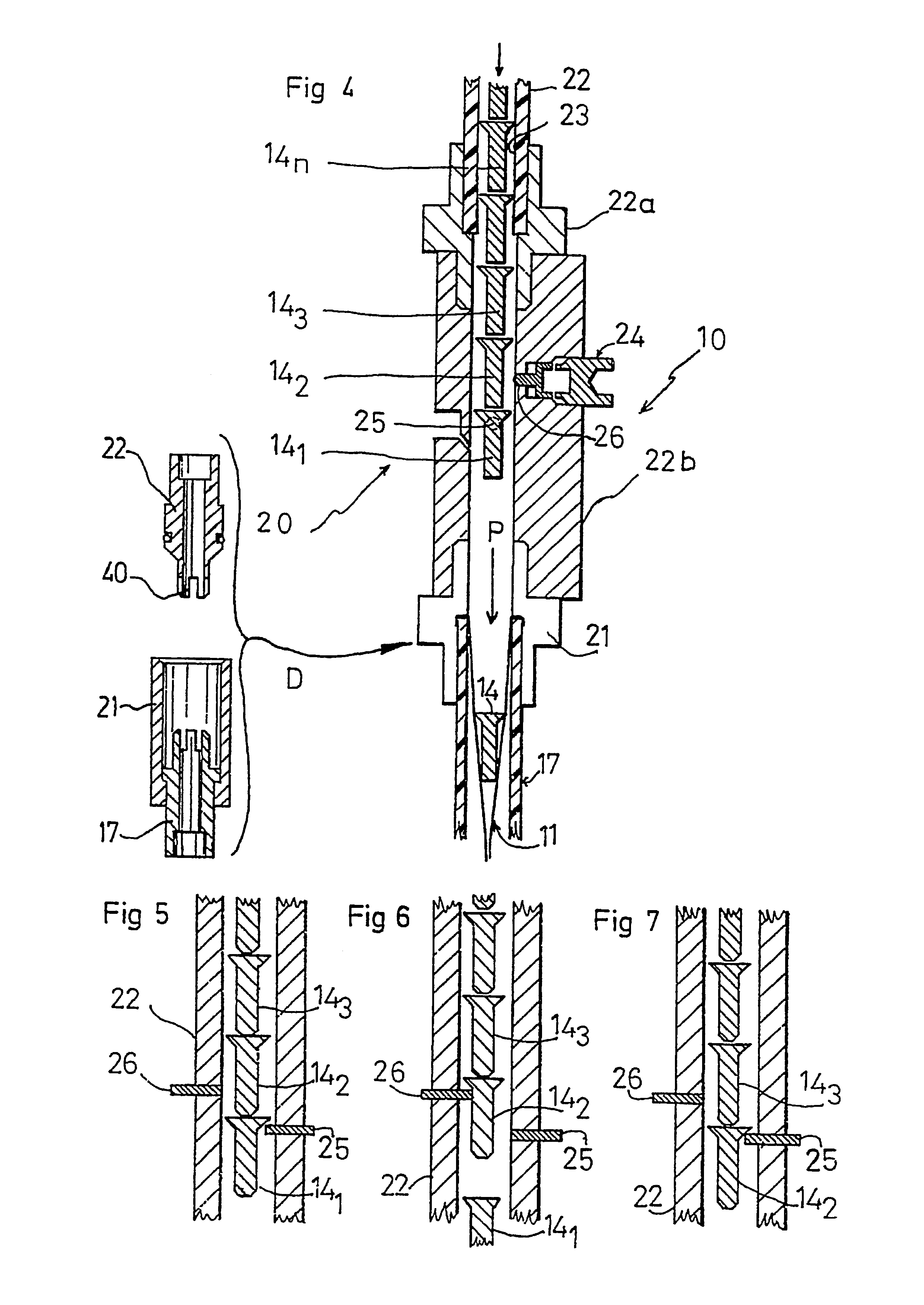 Device for distributing parts singly and a device for storing these parts