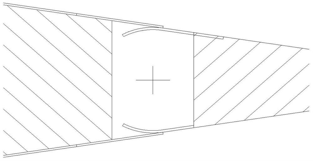 A Passive Follow-up Sealing Structure