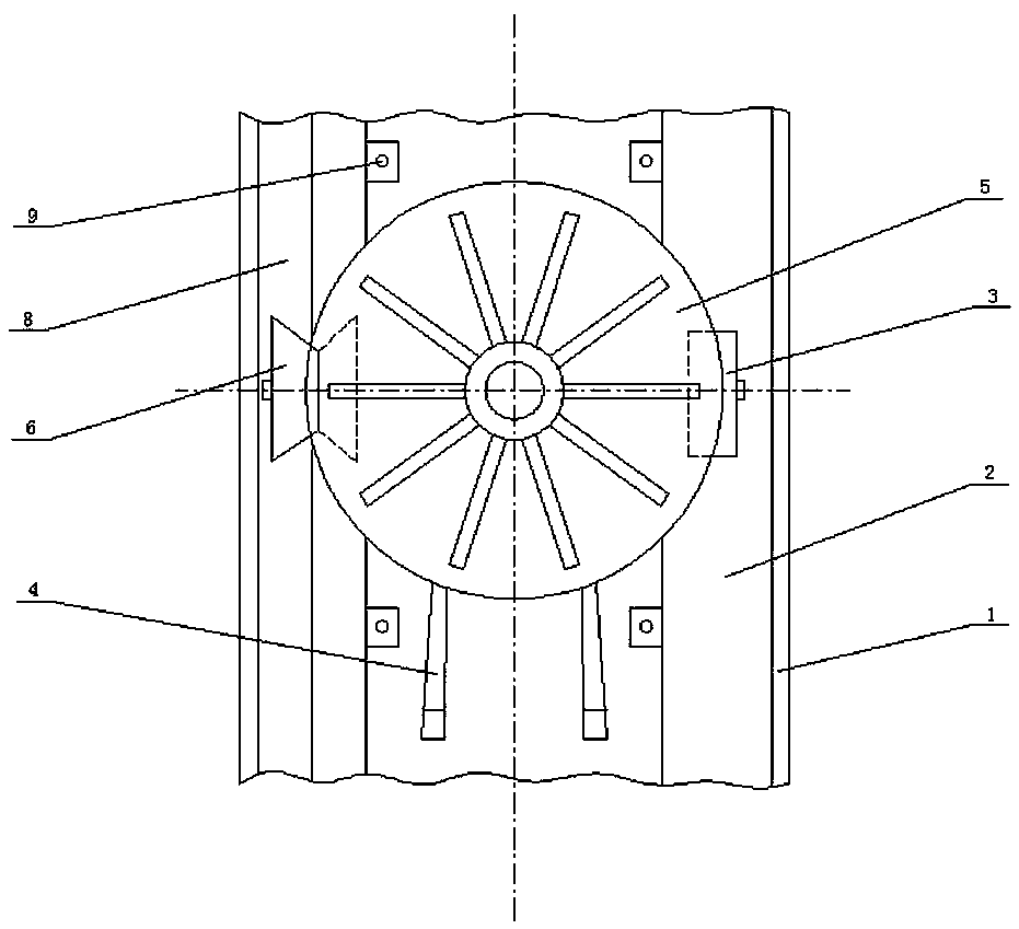 Device for transporting tree among woods