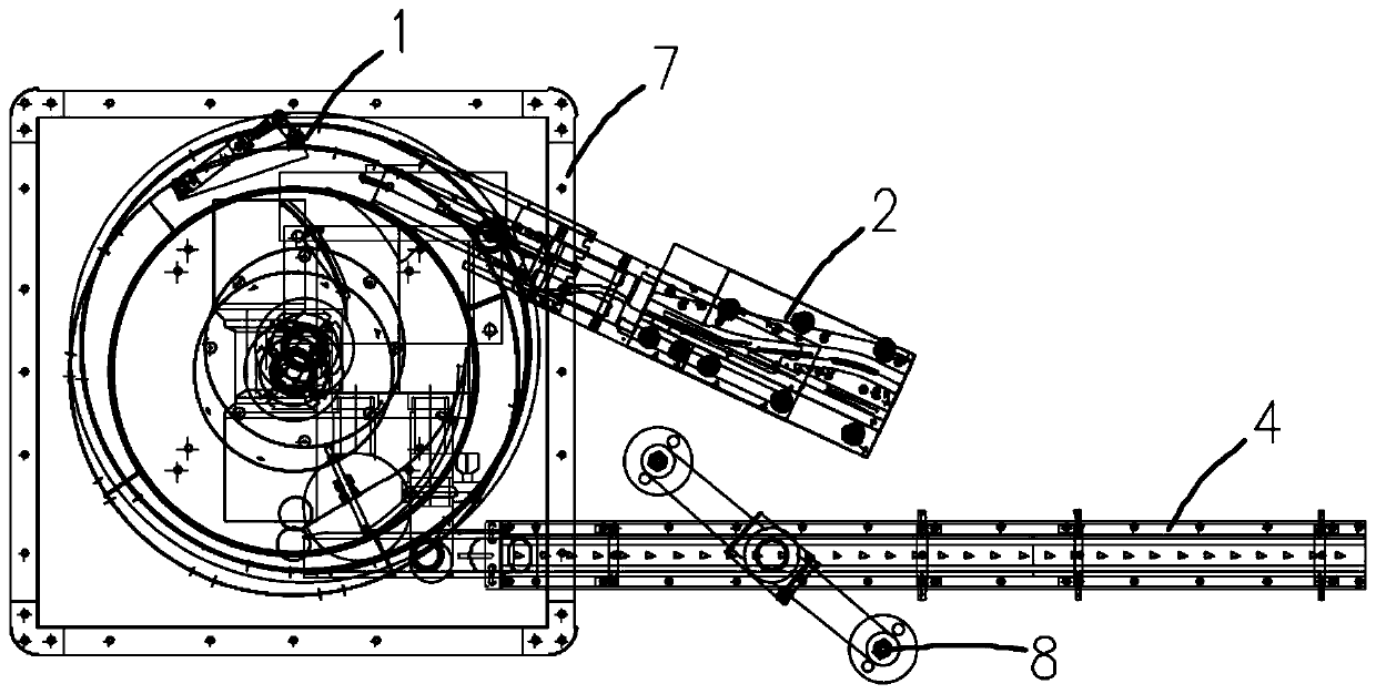 High-yield cap arranging machine