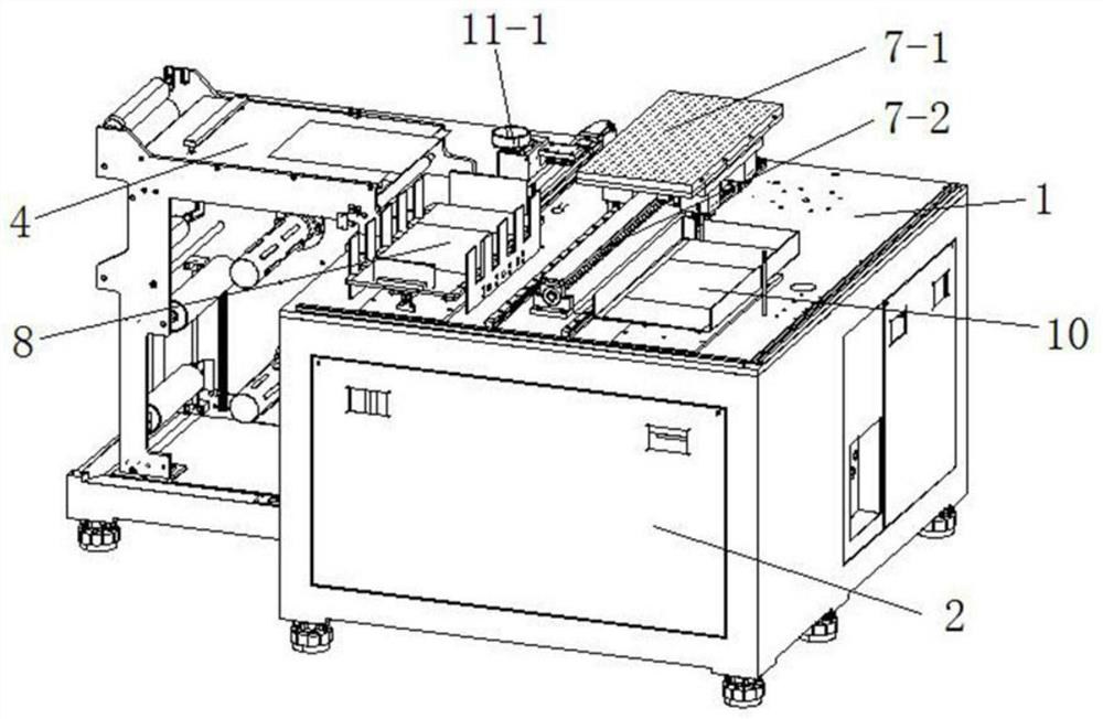 Full-automatic cover film laminating device for flexible circuit board and application of full-automatic cover film laminating equipment