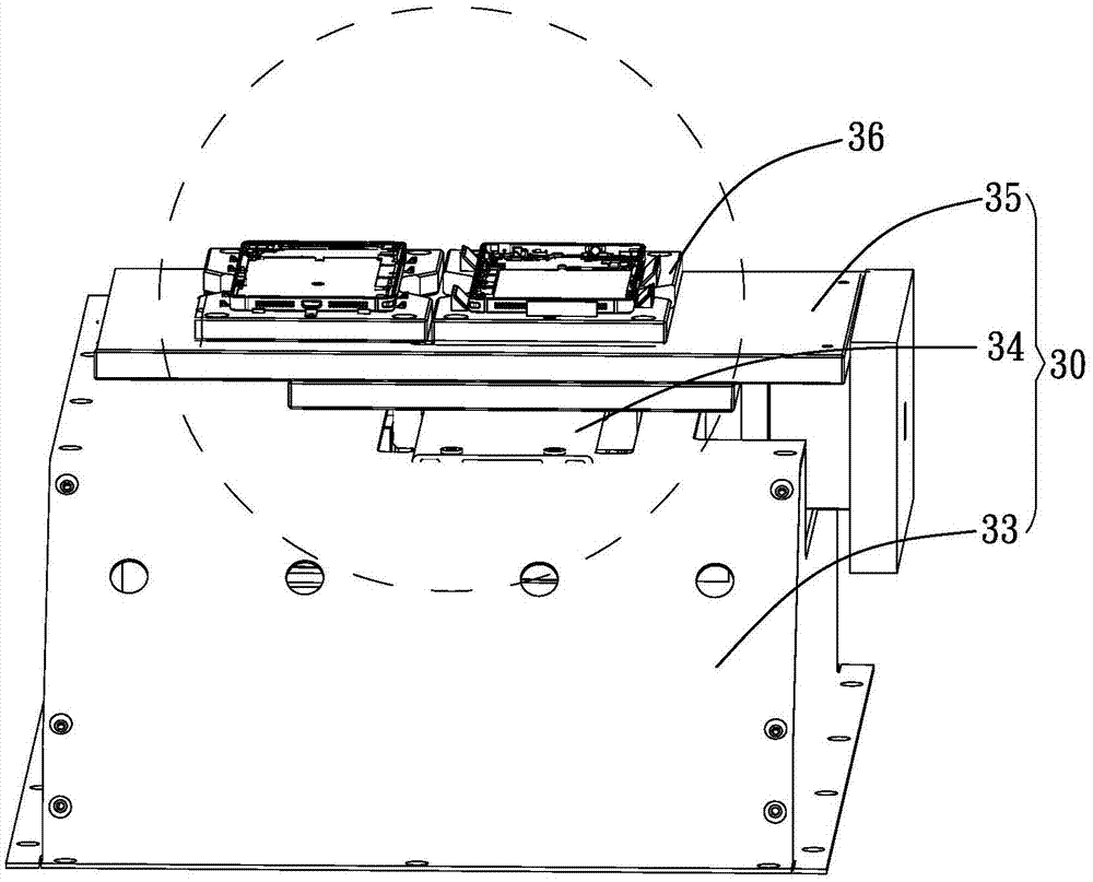 Flatness detecting device