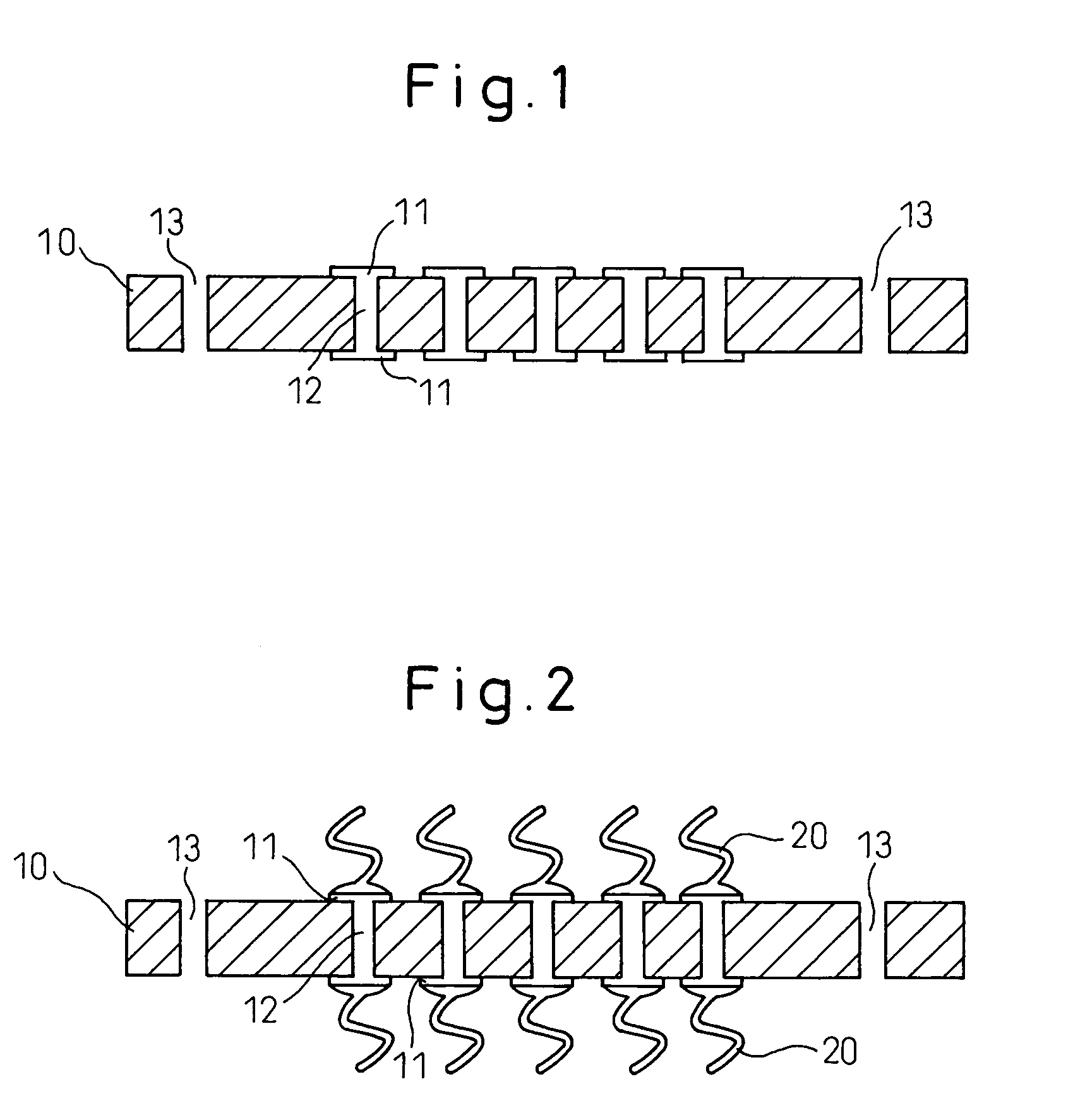 Semiconductor device having external contact terminals and method for using the same