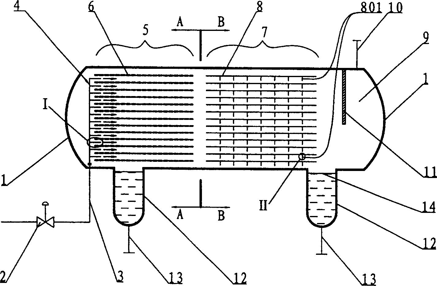 Electric desalting dewatering device for crude oil