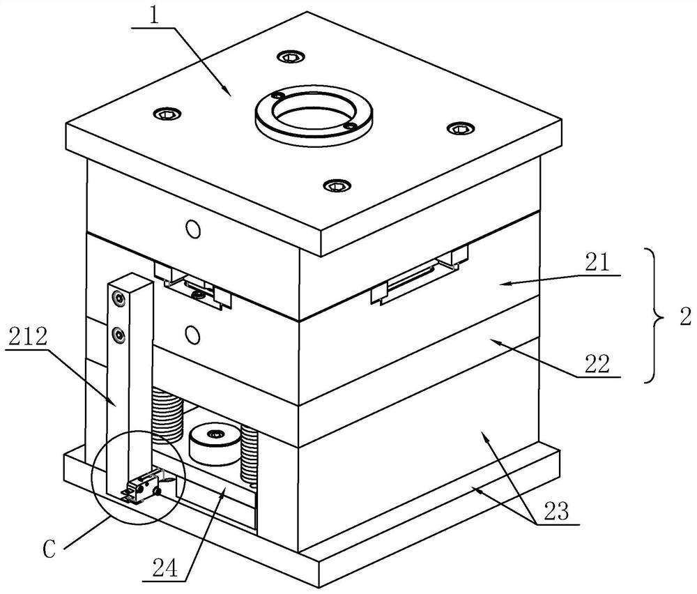 Mold with buckling position inwards pulling function