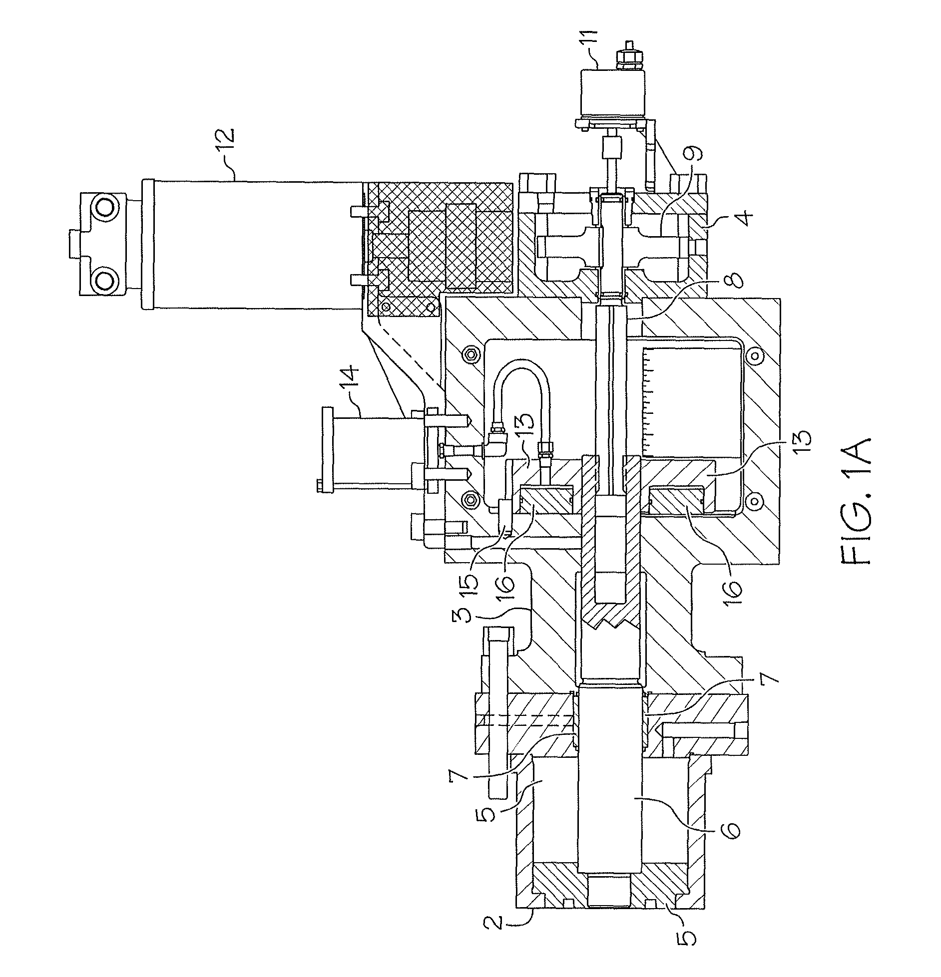 Variable volume clearance pocket for a reciprocating compressor cylinder