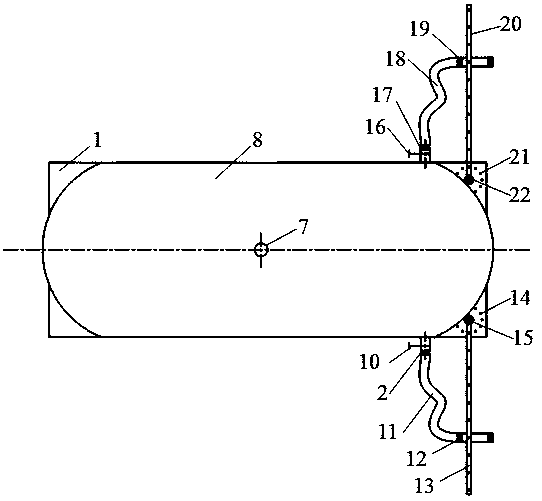 Applying device and applying method of liquid fertilizer