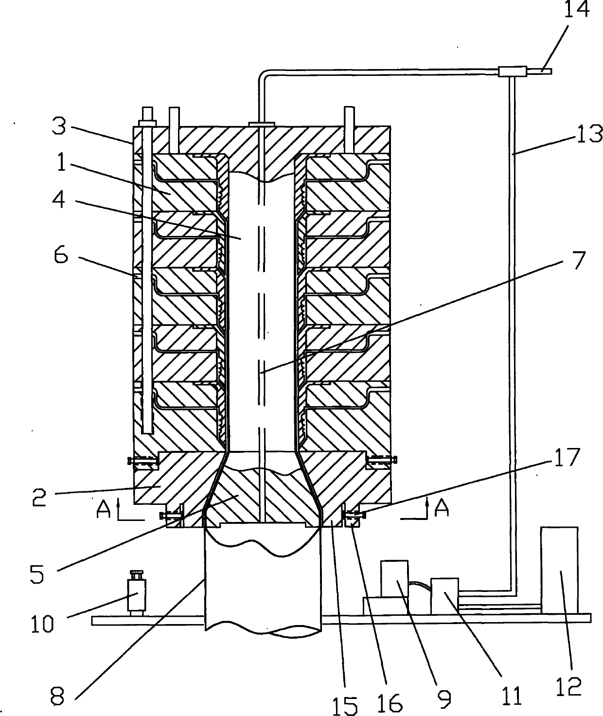 Multi-layer co-extrusion film-blowing die head capable of automatically controlling and stabilizing diameter of female film