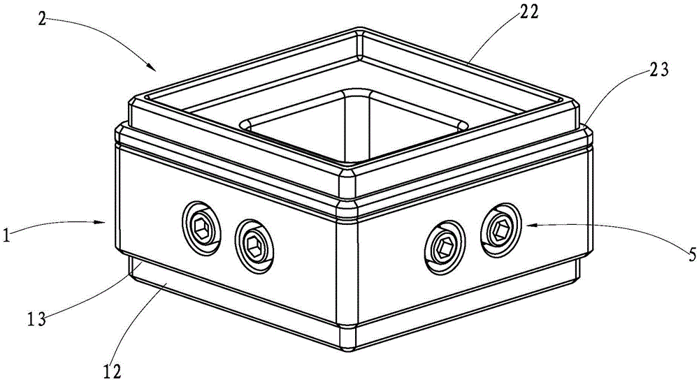 Easy-to-locate steel structure connecting device