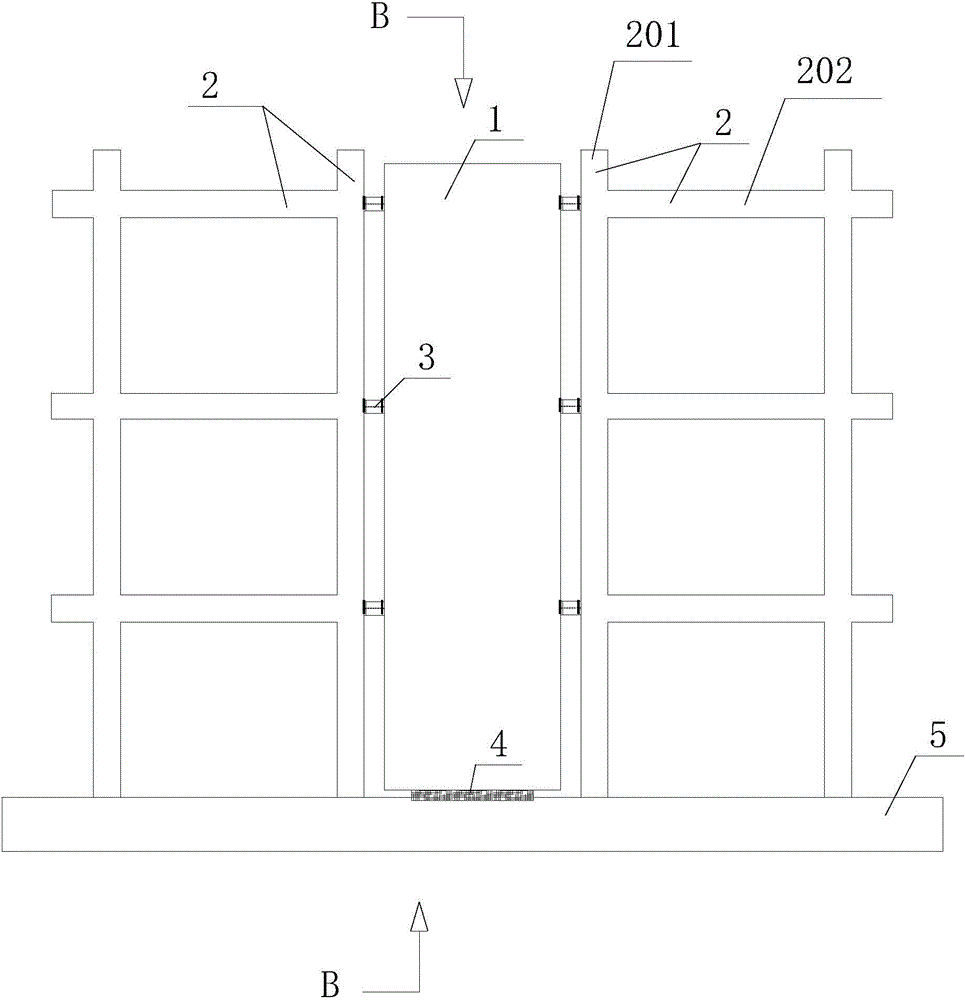 Reinforced concrete swing wall component with bolt type connection