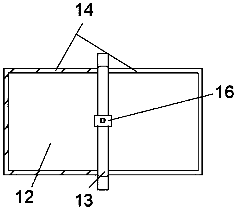 Fixed grain distributor of grain dryer