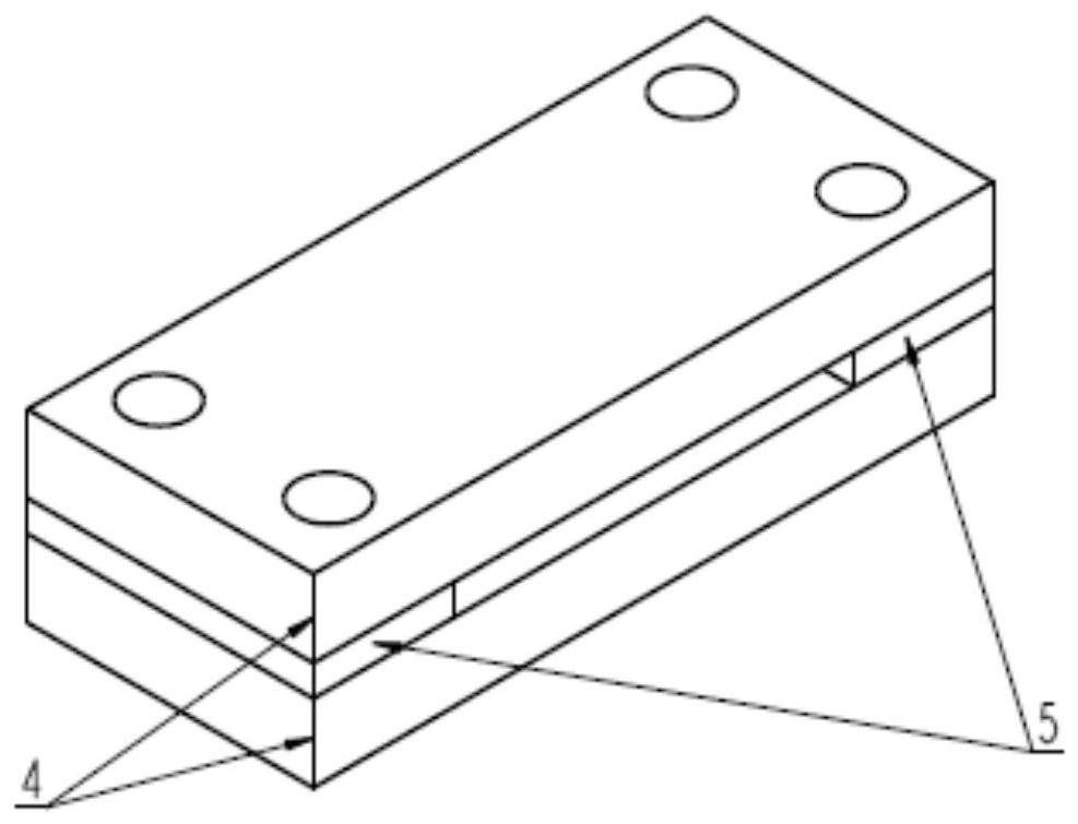 Testing device and testing method for automobile catalytic purifier liner