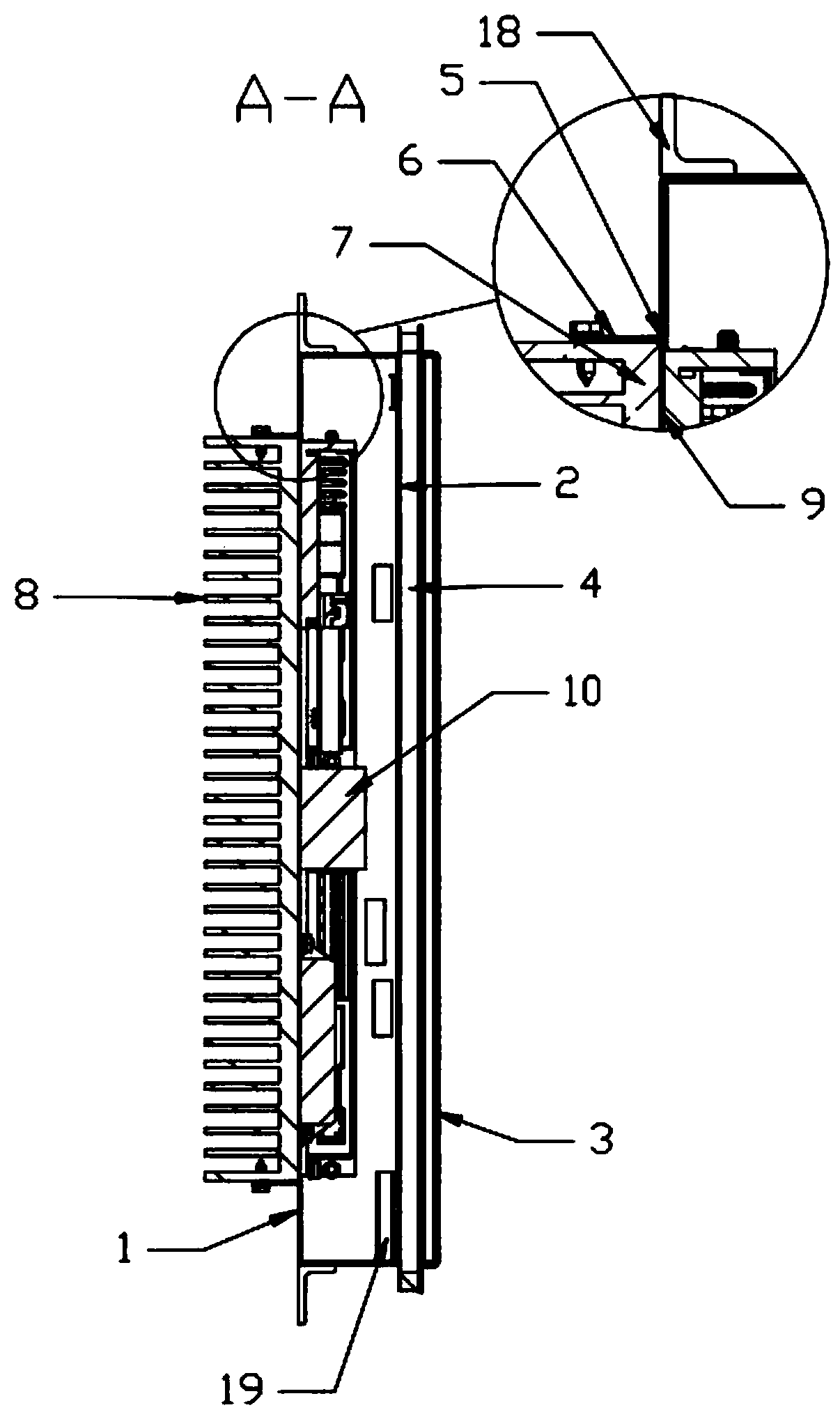 Efficient heat dissipation electric appliance box with sealing performance