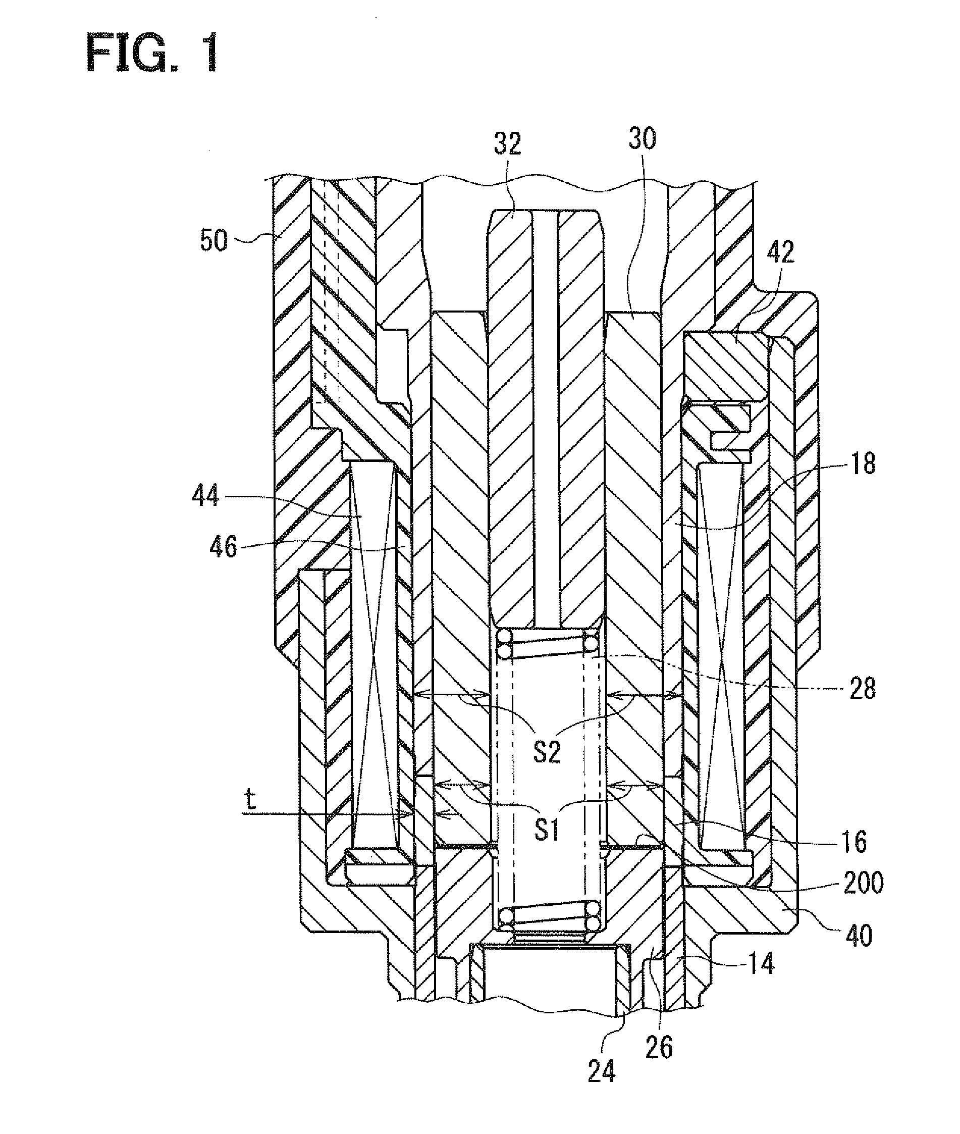 Solenoid valve and fuel injection valve having the same