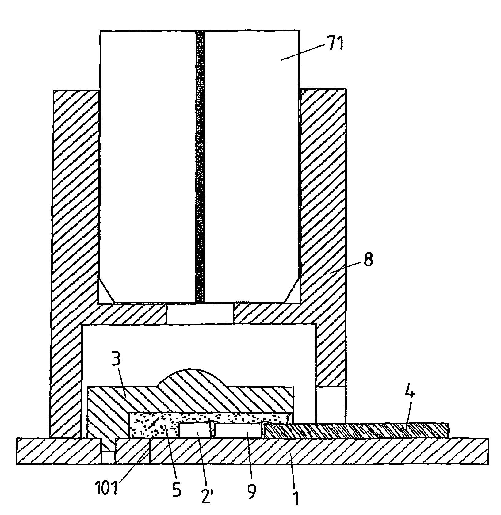 Transmitter and/or receiver arrangement of optical signal transmission