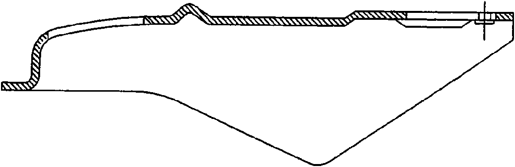 Tractor with upward ball head and traction method thereof