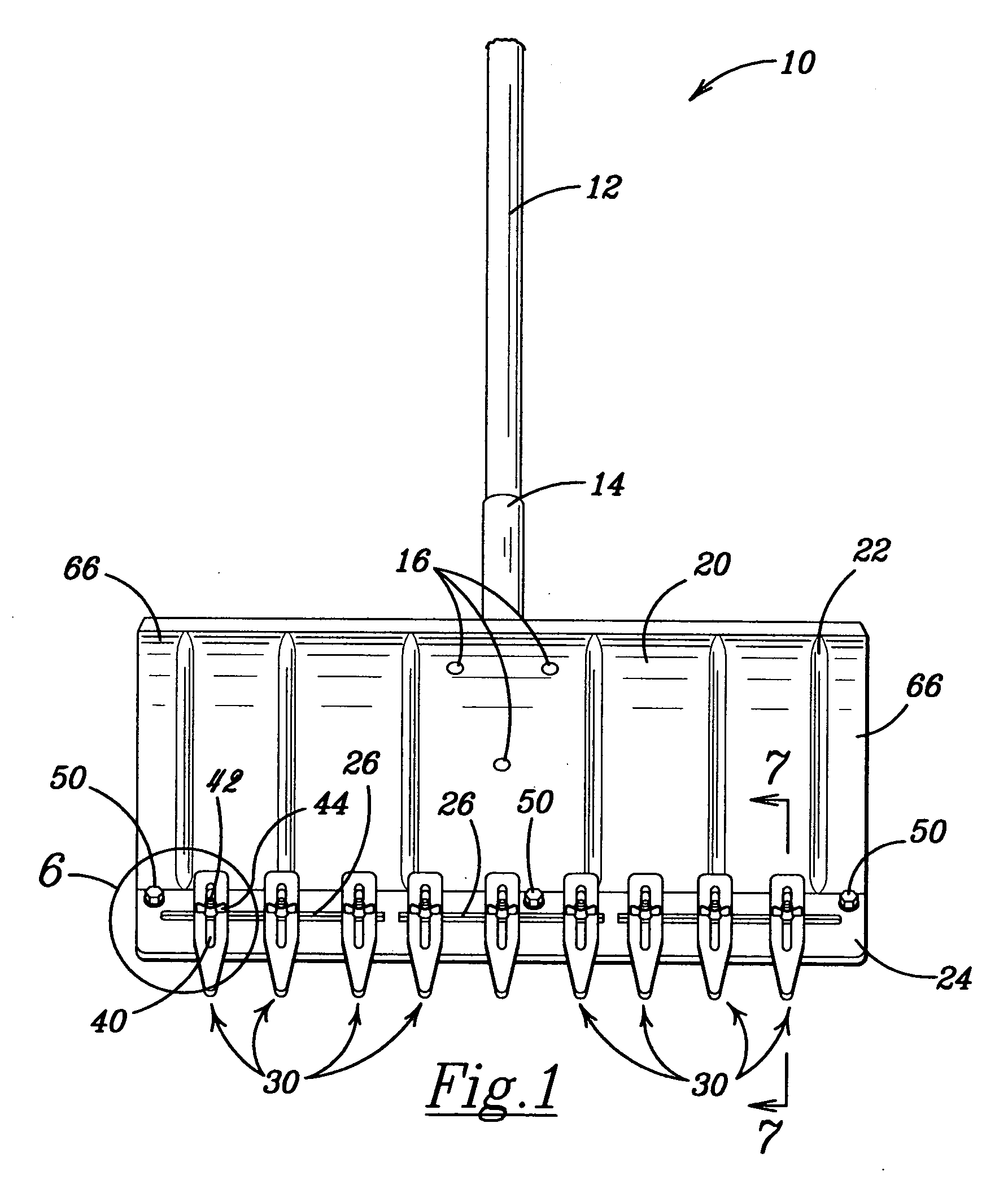 Hand manipulated pusher apparatus with adjustably spaced teeth for cleaning uneven corrugated surfaces