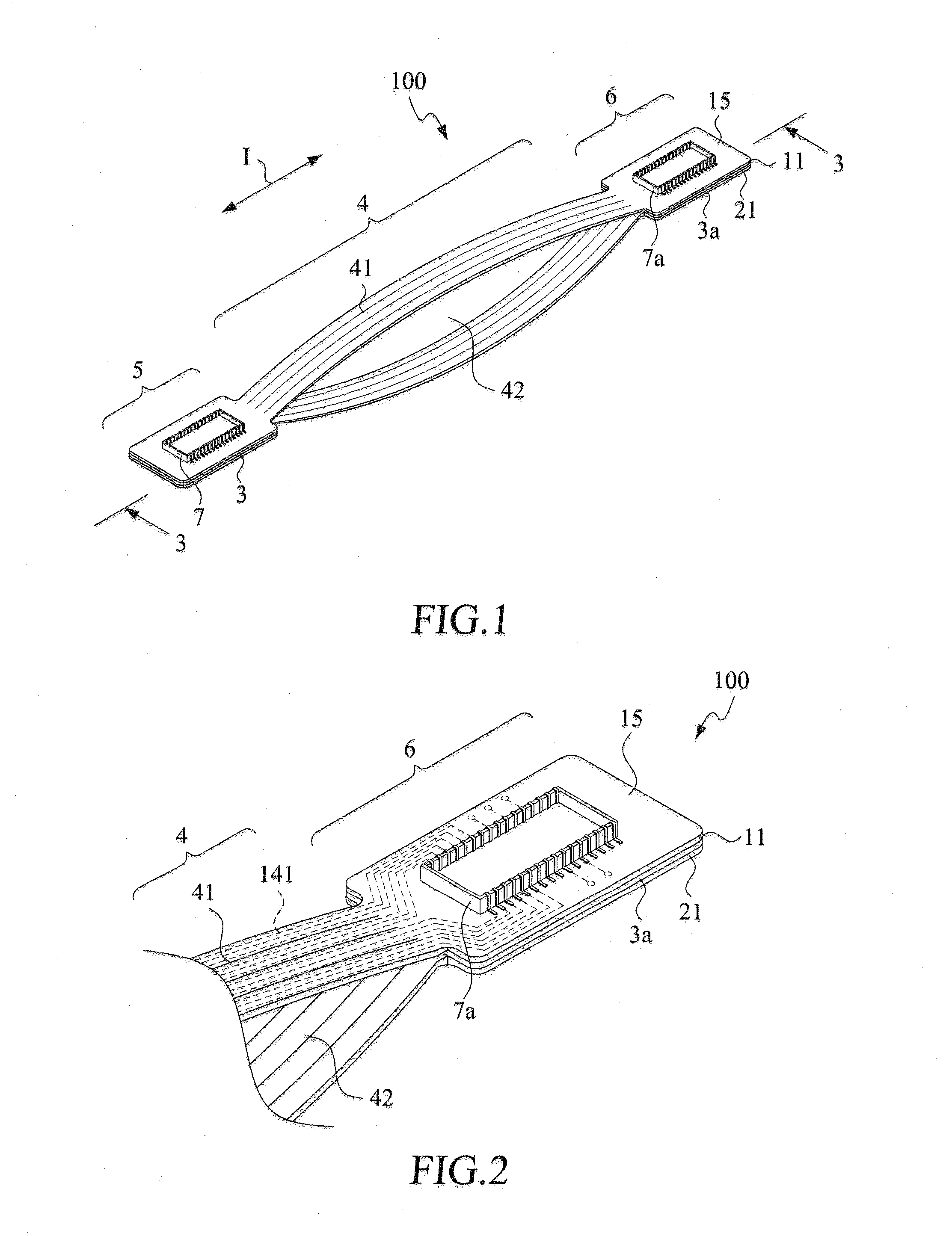 Flexible flat circuit cable with gapped section