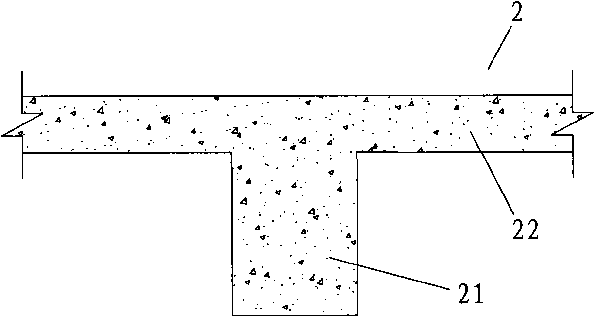 Template-free U-shaped steel concrete combination beam