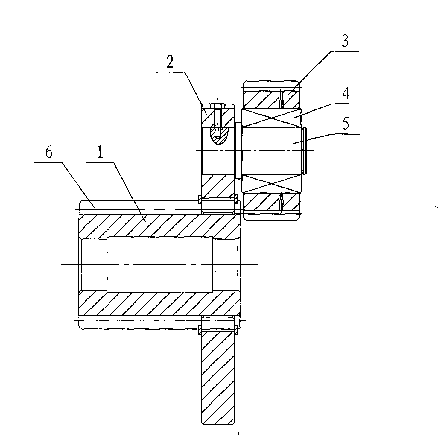 High-efficiency energy-saving hoist gear change device for vessel