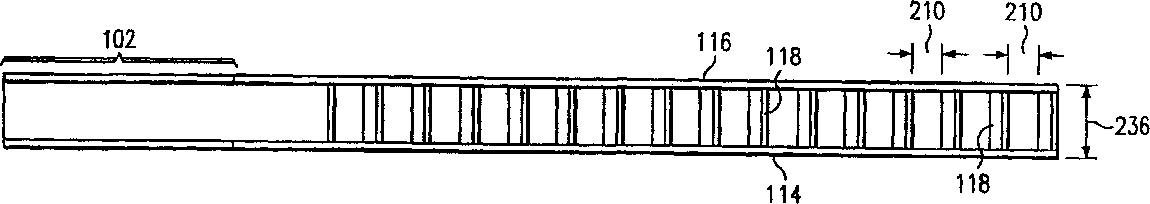 Vibrating funnel fingers for distribution of seasoning onto discrete lames