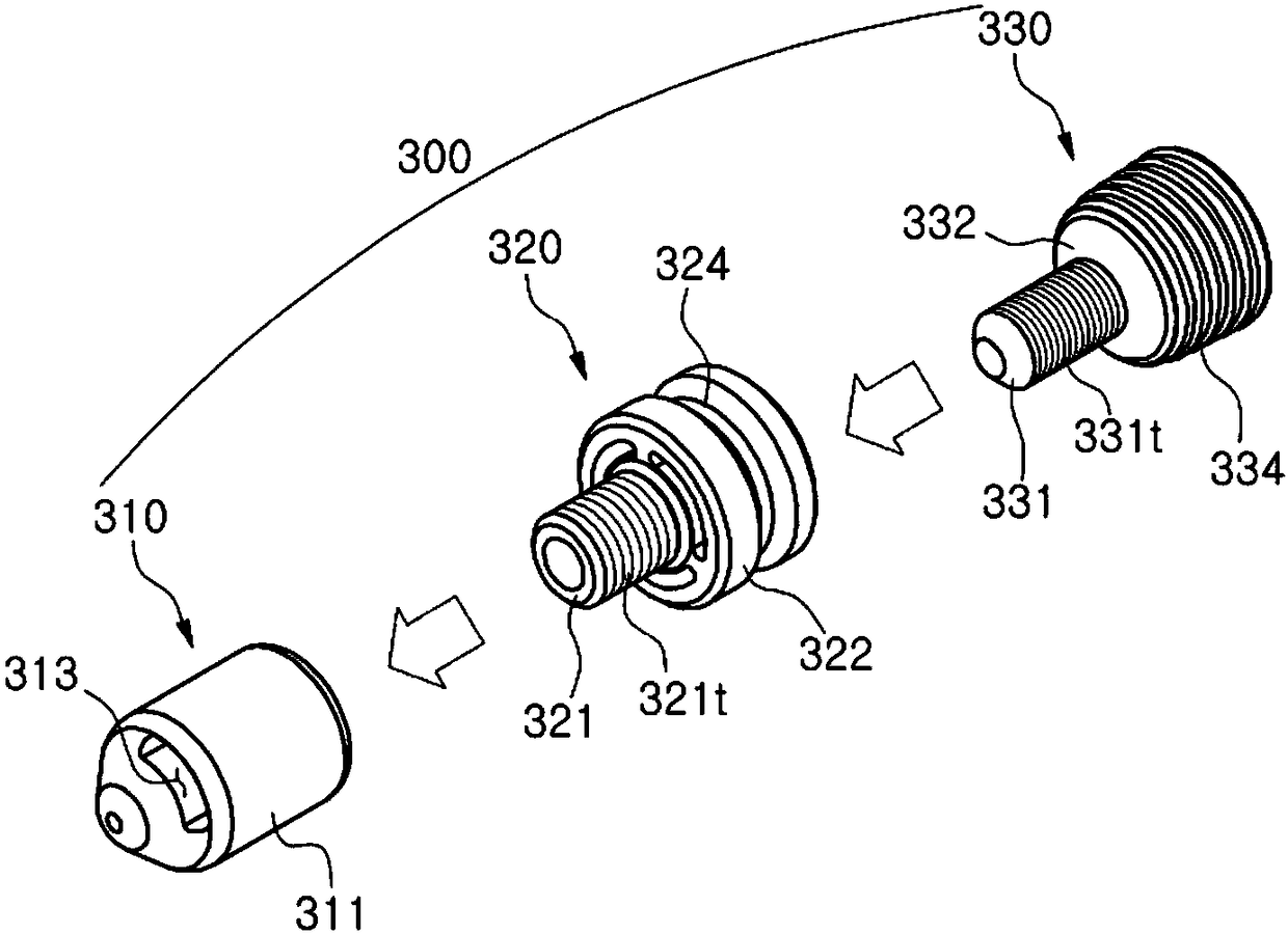 Spacer device for fixing band between spinous processes